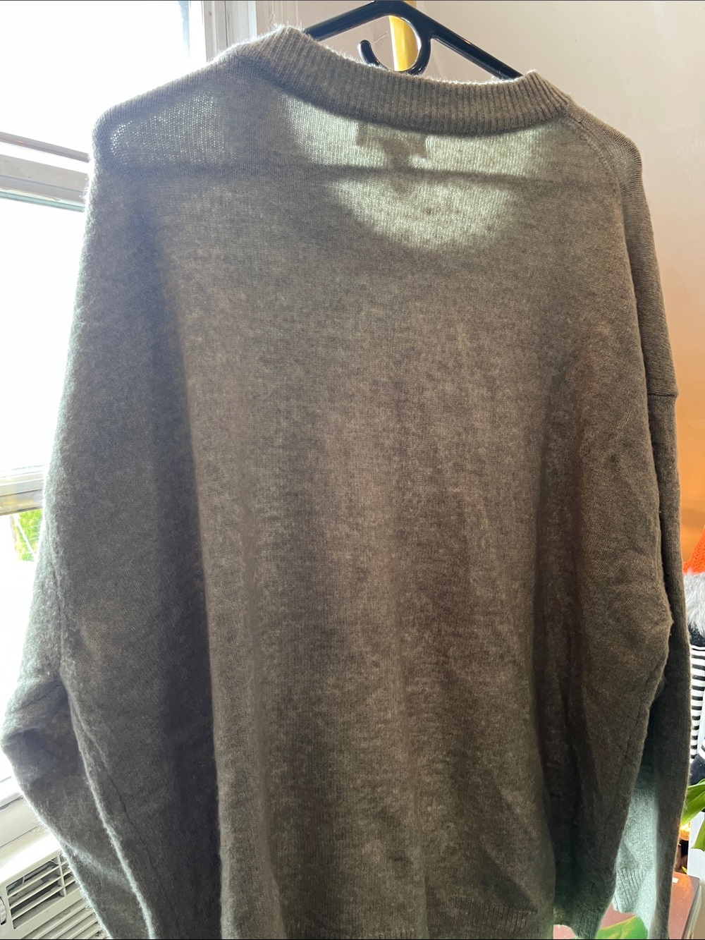 H&M Light Gray Ribbed Crew Neck Sweater - Picture 3 of 3
